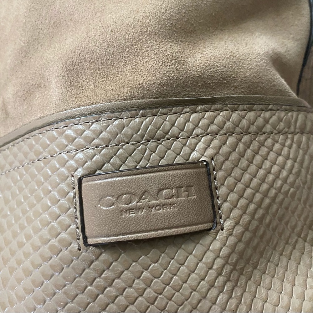 Coach Hadley XL Python Embossed Leather Bag - Picture 4 of 15